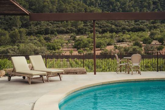 龙达亚精品葡萄园住宿 – 马略卡岛,特拉蒙塔纳(Rondaia Boutique Vineyard Stay – Mallorca, Tramuntana)