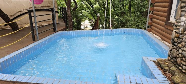 Yongin Mountain Pension图片