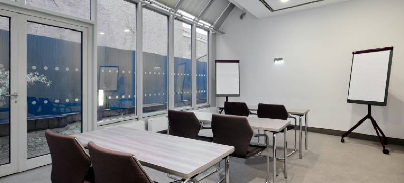 杜伊斯堡市老城区普瑞米尔酒店(Premier Inn Duisburg City Altstadt)图片