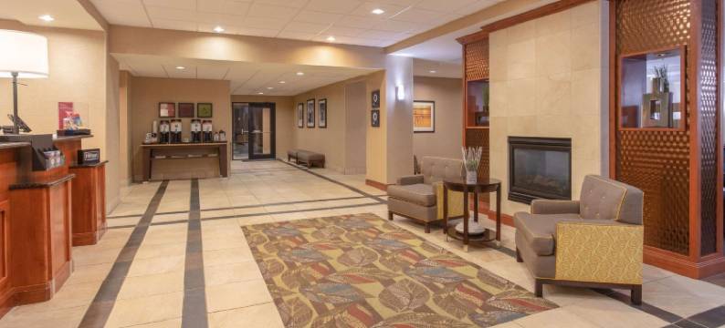 希尔顿欢朋酒店-石泉(Hampton Inn Rock Springs)图片