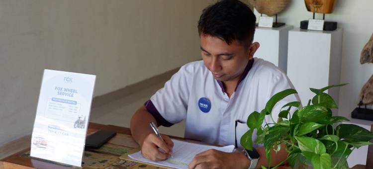 金巴兰海滩福克斯酒店(Fox Hotel Jimbaran Beach Bali)图片