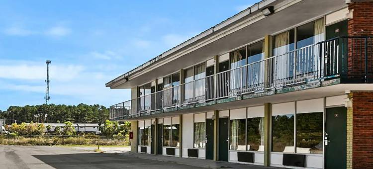 哈蒂斯堡大学区星级汽车旅馆(Star Motel Hattiesburg University Area)图片