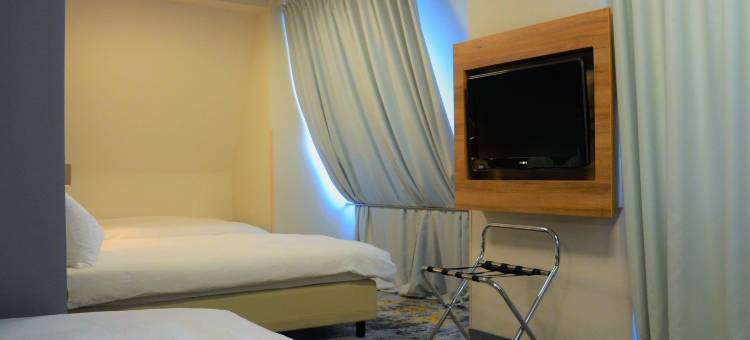 锡比乌机场美居酒店(Mercure Sibiu Airport)图片