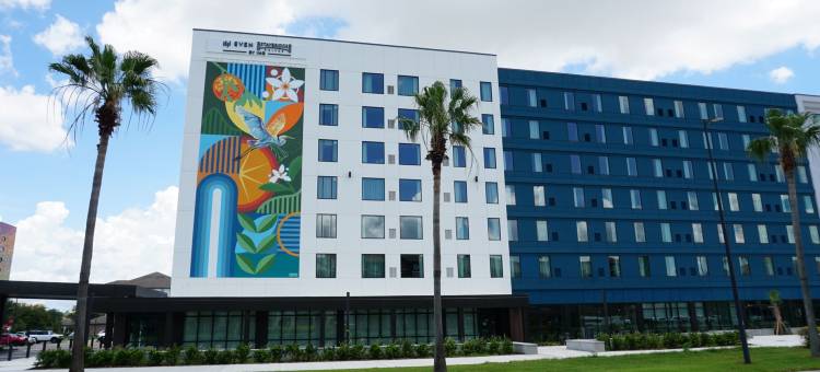 Staybridge Suites奥兰多环球大道Ihg(Staybridge Suites ORLANDO UNIVERSAL BLVD by IHG)图片