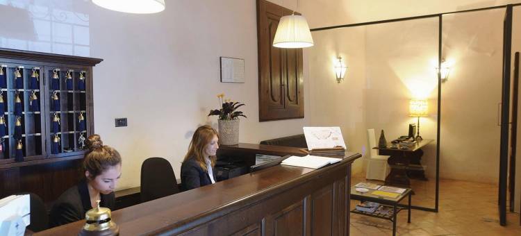 帕拉索皮克洛蜜妮酒店(Hotel Palazzo Piccolomini)图片