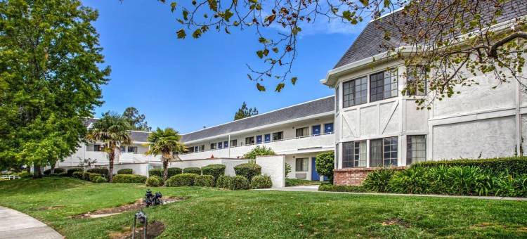 北费尔菲尔德6号汽车旅馆(Motel 6 Fairfield, CA - North)图片