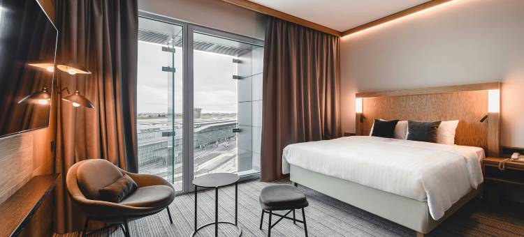 华沙机场万怡酒店(Courtyard Warsaw Airport)图片