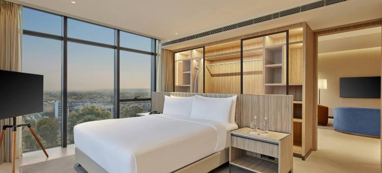 希尔顿古尔冈巴尼市中心(Hilton Gurugram Baani City Centre)图片
