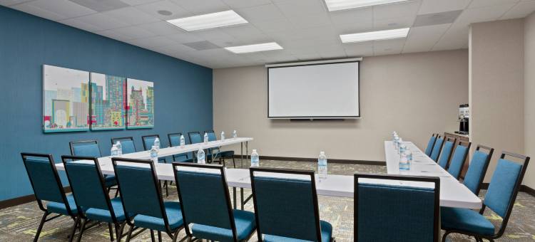 奥兰多国际大道北欢朋套房酒店(Hampton Inn & Suites Orlando-International Dr. North)图片