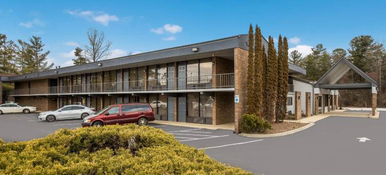 阿什维尔机场凯艺酒店(Quality Inn Asheville Airport)图片