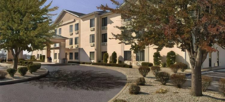 奥法伦圣路易斯地区呗盟套房酒店(Baymont by Wyndham O'Fallon St. Louis Area)图片