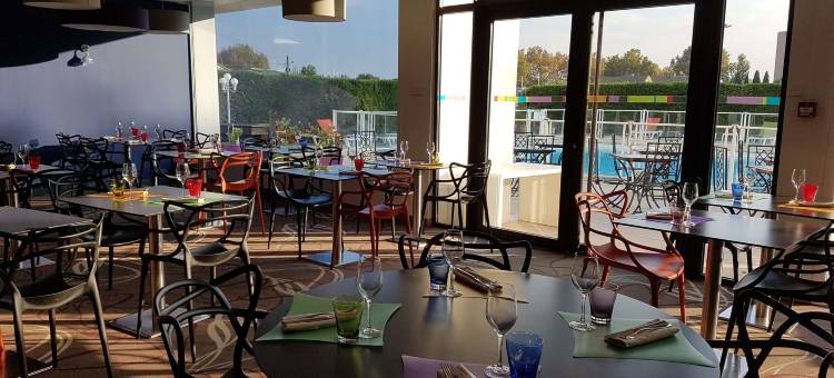 宜必思尚品阿尔斯议会宫酒店-原美居酒店(Ibis Styles Arles Palais des Congrès)图片