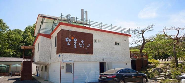 利川哈努营地酒店(Icheon Hanul Camp Pension)图片