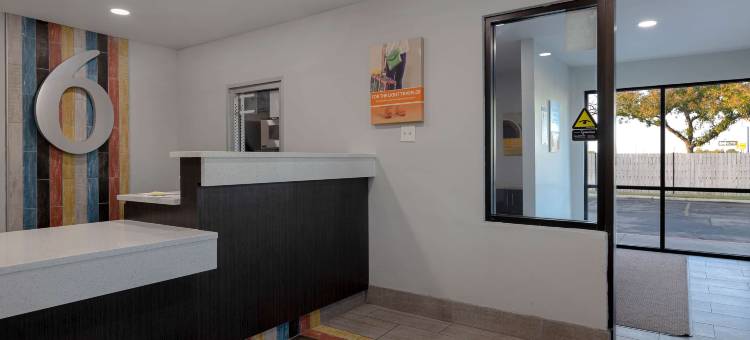 圣安东尼奥西6号汽车旅馆 - 海洋世界(Motel 6 San Antonio, TX West SeaWorld)图片