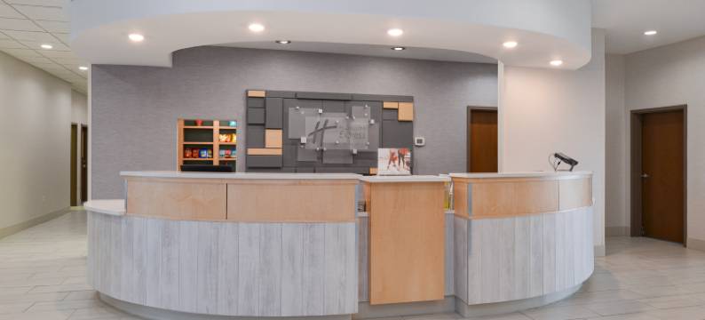 智选假日套房酒店普韦布洛(Holiday Inn Express & Suites PUEBLO NORTH by IHG)图片