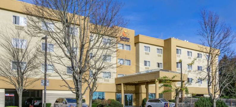 西雅图北舒适套房酒店(Comfort Inn & Suites Seattle North)图片