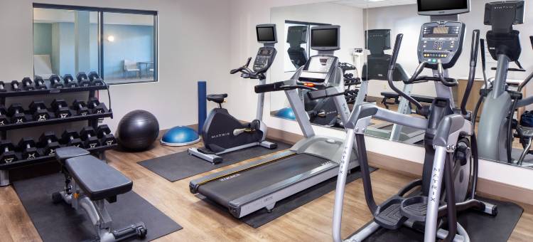 智选假日套房酒店洛斯阿拉莫斯ENTRADA公园(Holiday Inn Express & Suites Los Alamos Entrada Park)图片