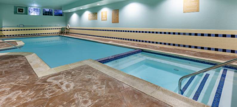 Candlewood Suites 西部斯普林菲尔德(Candlewood Suites WEST SPRINGFIELD by IHG)图片