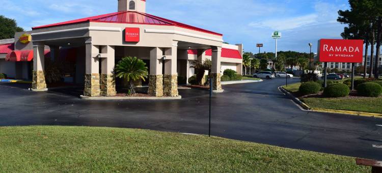 温德姆华美达萨凡纳盖特威酒店(Ramada by Wyndham Savannah Gateway)图片