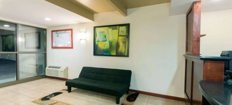 海狸瀑布速8酒店(Super 8 by Wyndham Beaver Falls)图片