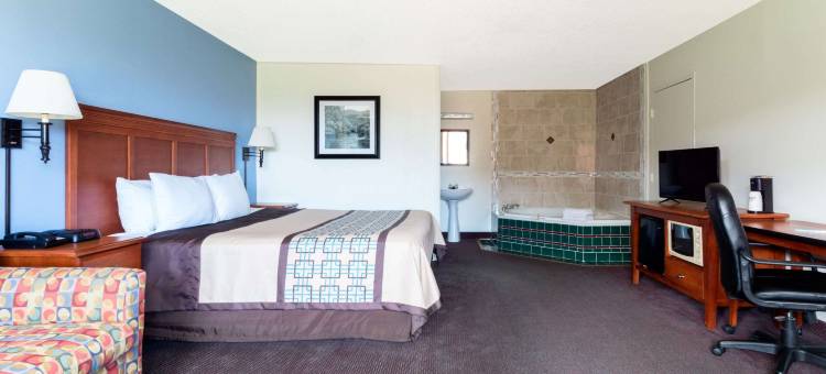 路瑞谢南多厄温德姆戴斯酒店(Days Inn by Wyndham Luray Shenandoah)图片