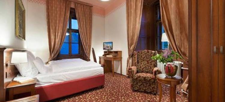 卢巴斯卡拉伊萨美吉酒店(EA Zamecky Hotel Hruba Skala)图片