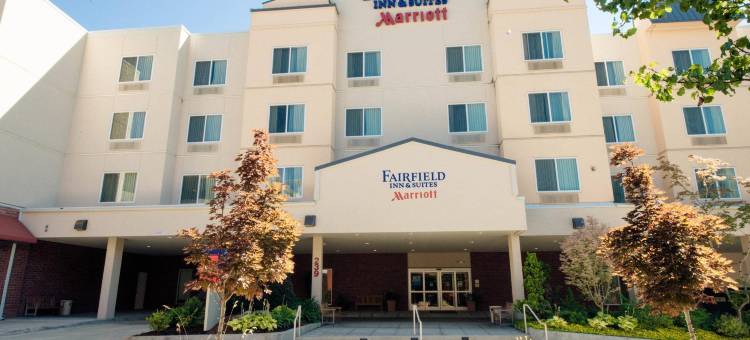 布雷默顿万枫酒店(Fairfield Inn & Suites Seattle Bremerton)图片