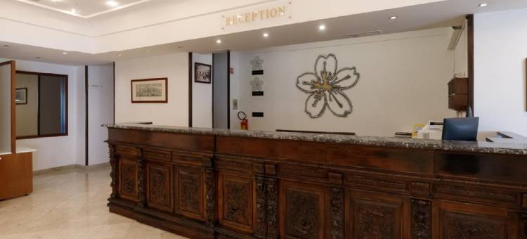 Hotel Sakura图片