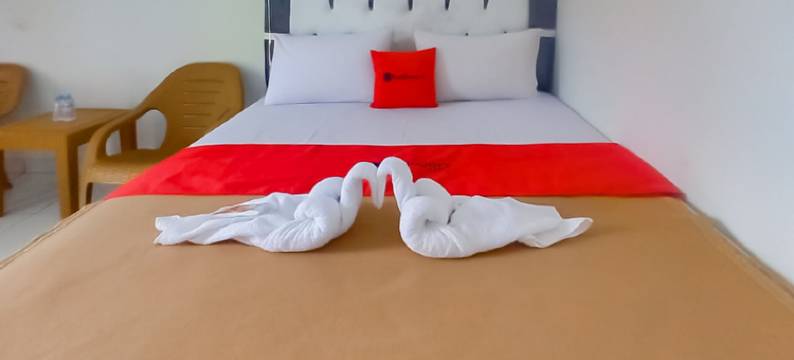 红多兹酒店@苏卡布米奇里图地质公园(RedDoorz @ Geopark Ciletuh Sukabumi)图片