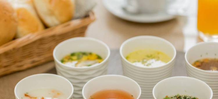 东横冈山站西口右宾馆(Toyoko Inn Okayama-eki Nishi-guchi Migi)图片