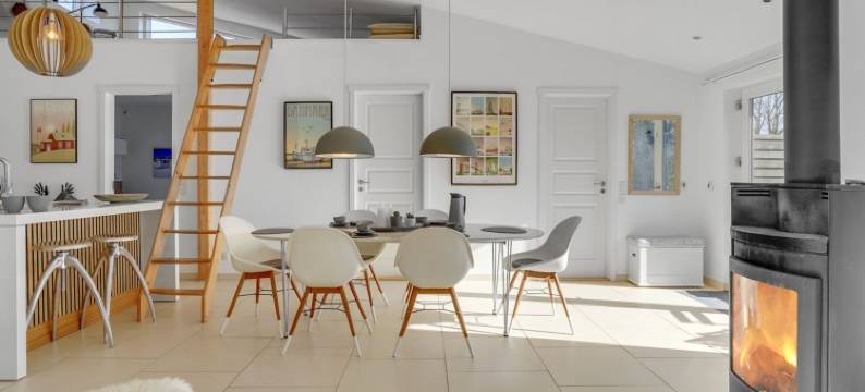 "Biorn" - 70m from the Sea图片