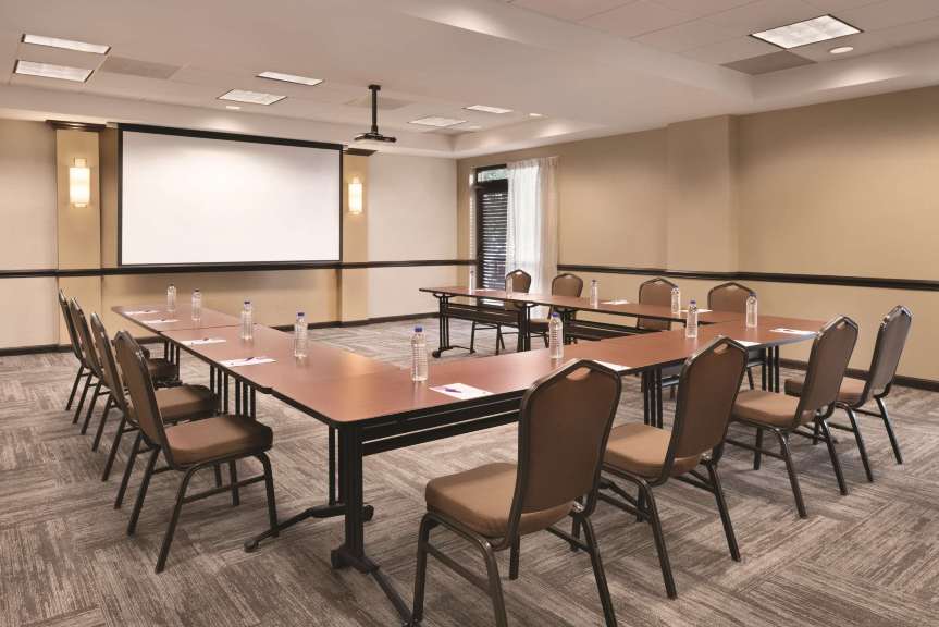 Hyatt Place Chicago Hoffman Estates Hotel Overview