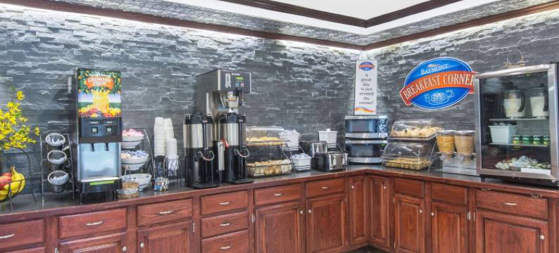 琼斯伯勒呗盟套房酒店(Baymont by Wyndham Jonesboro)图片