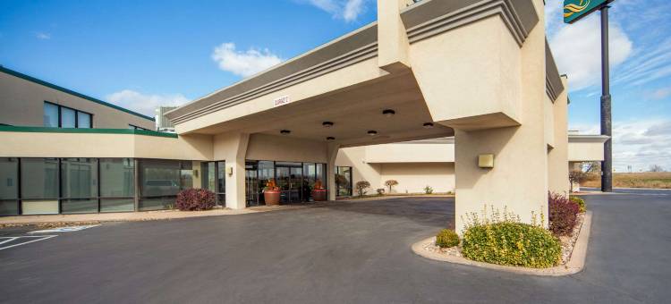 格兰德岛I-80凯艺酒店和会议中心(Quality Inn and Conference Center I-80 Grand Island)图片