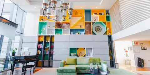Holiday Inn 米盧斯