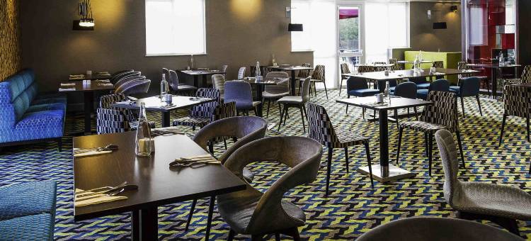 诺富特斯蒂文尼奇酒店(Novotel Stevenage Hotel)图片