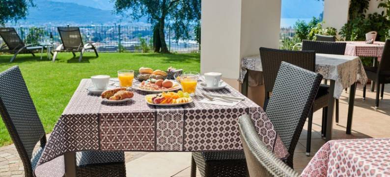 里瓦德尔加尔达马索托贝尔酒店(Maso Tobel Riva del Garda)图片