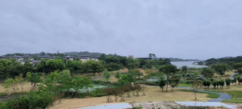 四季草堂度假别墅(访仙路分店)图片