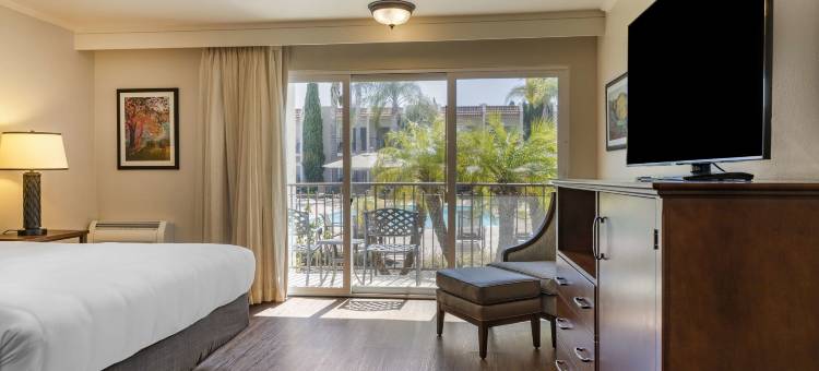 皇家橡树贝斯特韦斯特优质酒店(Best Western Plus Royal Oak Hotel)图片