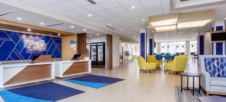 坦帕机场区体育场智选假日酒店及套房(Holiday Inn Express & Suites Tampa Stadium - Airport Area)图片