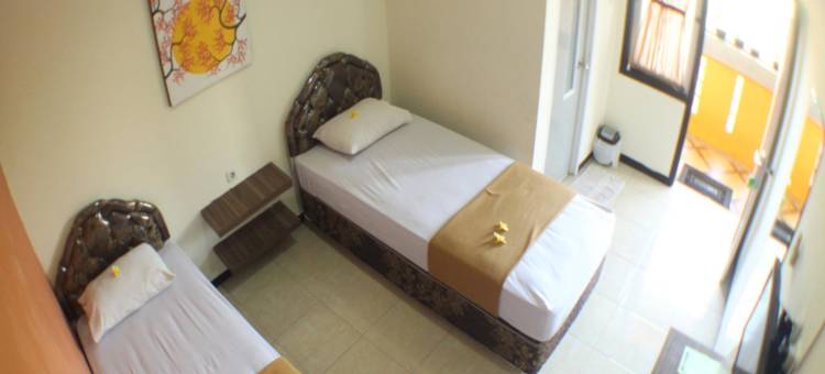 鲁马瓦希德伊斯兰旅馆(Guest House Rumah Wahidin Syariah)图片