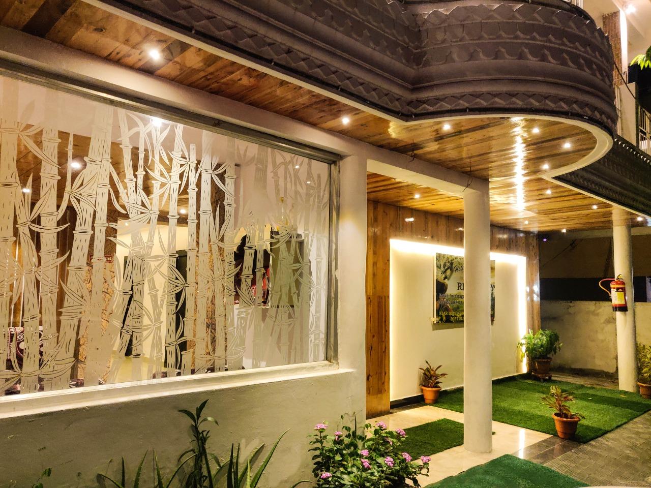 Hotel MagpieOver view