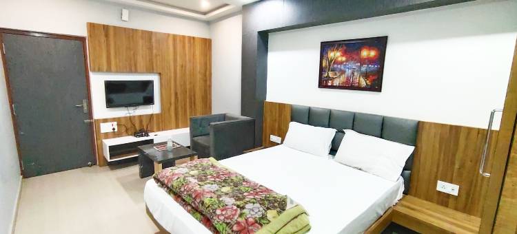 杰豪华酒店(Hotel Jay Deluxe)图片