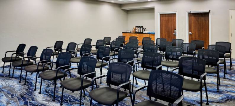 渥太华卡娜塔万枫酒店及套房(Fairfield Inn & Suites Ottawa Kanata)图片