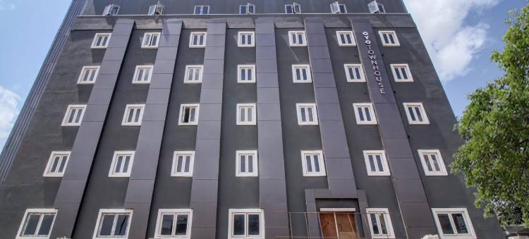 Super Townhouse Rcc Majestic 397 LB Nagar图片