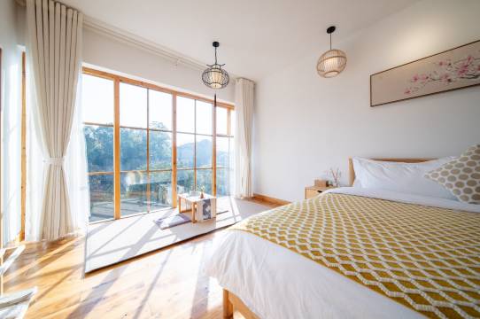 半山里私享庭院民宿(南华路分店)