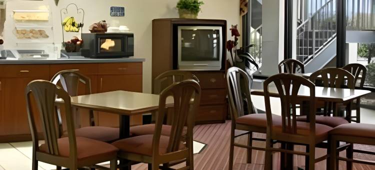 公牛峡格林维尔地区温德姆速8酒店(Super 8 by Wyndham Bulls Gap Greeneville Area)图片