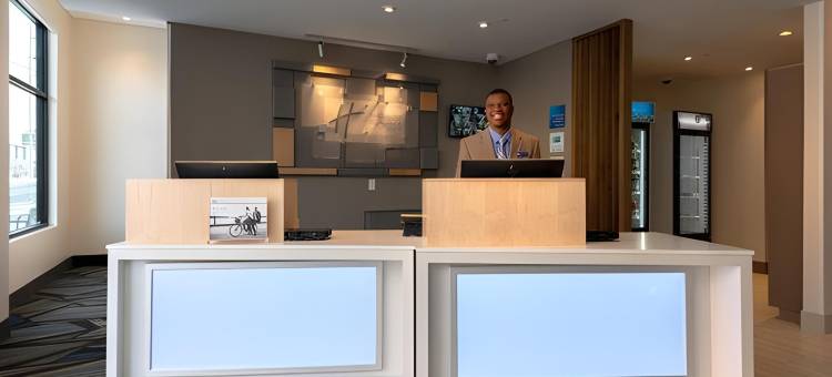 塔尔萨市区-艺术区智选假日套房酒店(Holiday Inn Express & Suites Tulsa Downtown)图片