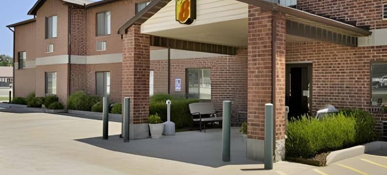 沙努特温德姆速8酒店(Super 8 by Wyndham Chanute)图片