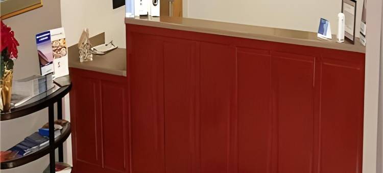 本顿港丽怡酒店(Country Inn & Suites By Radisson Benton Harbor)图片